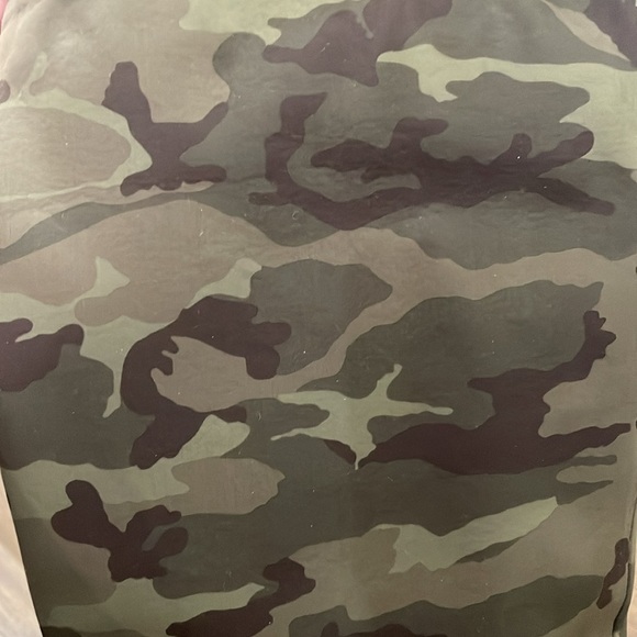 GOOD AMERICAN High Kickstand Camo Over The Knee Boots - Picture 13 of 15